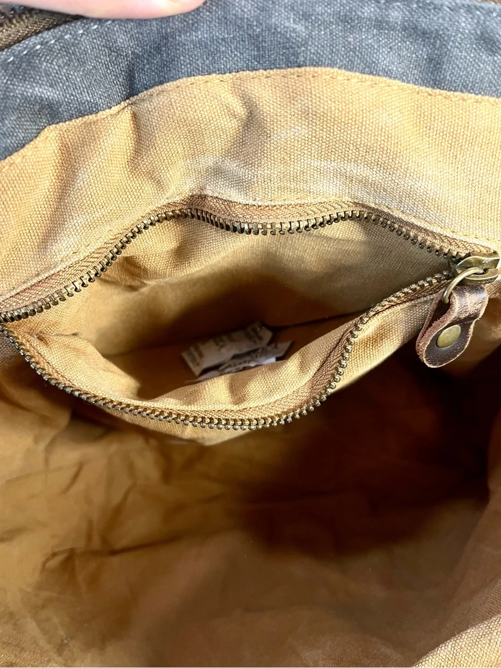 Vintage Style Canvas & Leather Messenger Bag | Unisex Crossbody Field Bag